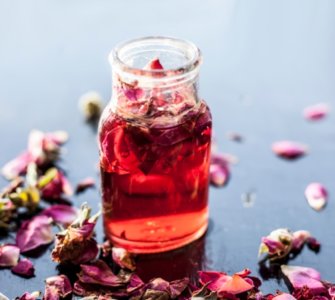 image of rose water for oily skin